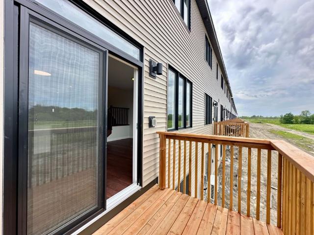 For Lease 257 Bankside Way, Barrhaven, Ontario