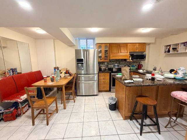 For Lease 2587 Credit Valley Road, Mississauga, Ontario