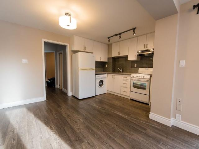 For Lease 258 Kenilworth Avenue Unit# 2, Toronto, Ontario