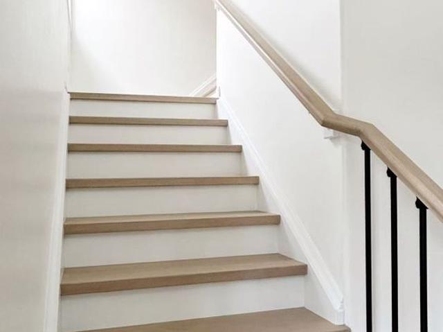 For Lease 2594 Dashwood Drive, Oakville, Ontario
