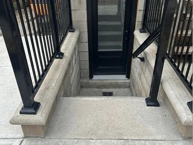 For Lease 259 John Street Unit# 2, Hamilton, Ontario