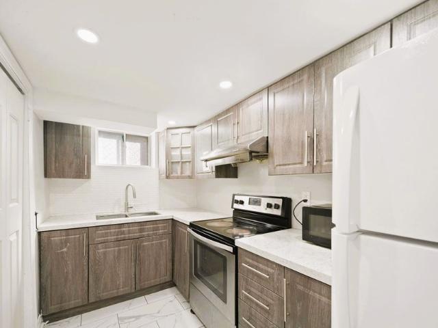 For Lease 259 Tower Drive Unit# BSMT 1, Toronto, Ontario