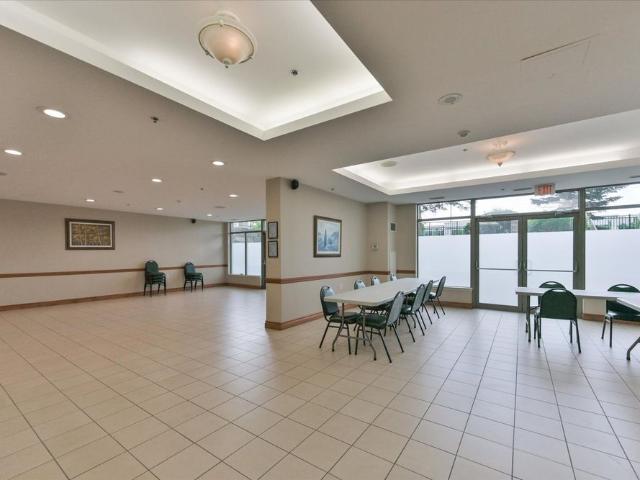 For Lease 2500 Rutherford Road Unit# 307, Vaughan, Ontario