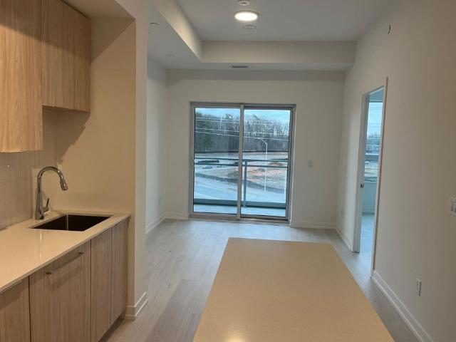 For Lease 2501 Saw Whet Boulevard Unit# 425, Oakville, Ontario