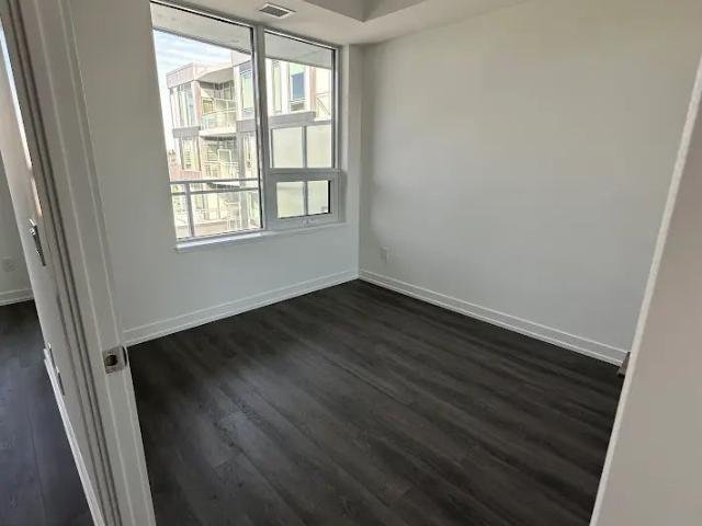 For Lease 2501 Saw Whet Boulevard Unit# 554, Oakville, Ontario