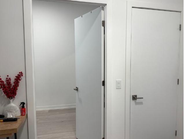 For Lease 2501 Saw Whet Boulevard Unit# 111, Oakville, Ontario