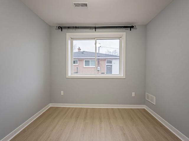 For Lease 250 Beechy Drive Unit# MAIN, Richmond Hill, Ontario