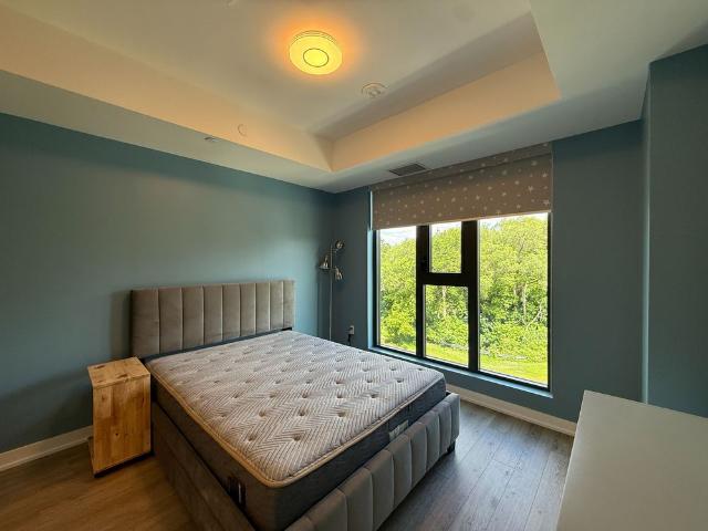 For Lease 250 Lawrence Avenue Unit# 404, Toronto, Ontario