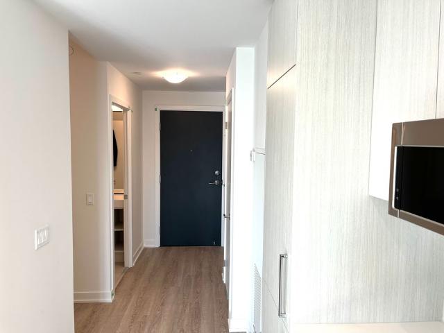 For Lease 250 Lawrence Avenue Unit# 613, Toronto, Ontario