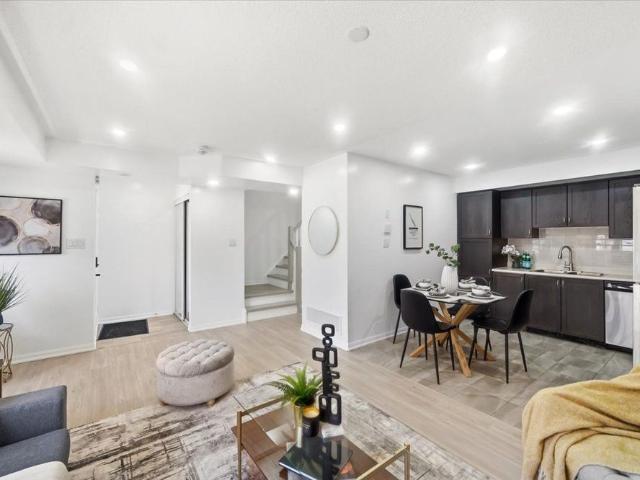 For Lease 250 Sunny Meadow Boulevard Unit# 197, Brampton, Ontario