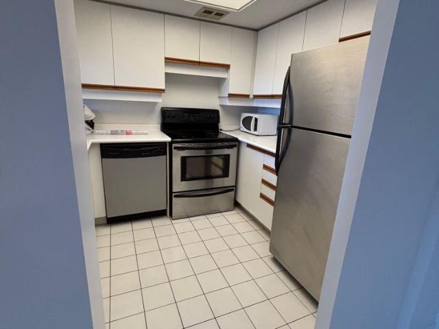 For Lease 250 Webb Drive Unit# 701, Mississauga, Ontario