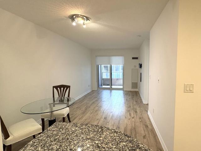 For Lease 250 Wellington Street Unit# 1729, Toronto, Ontario