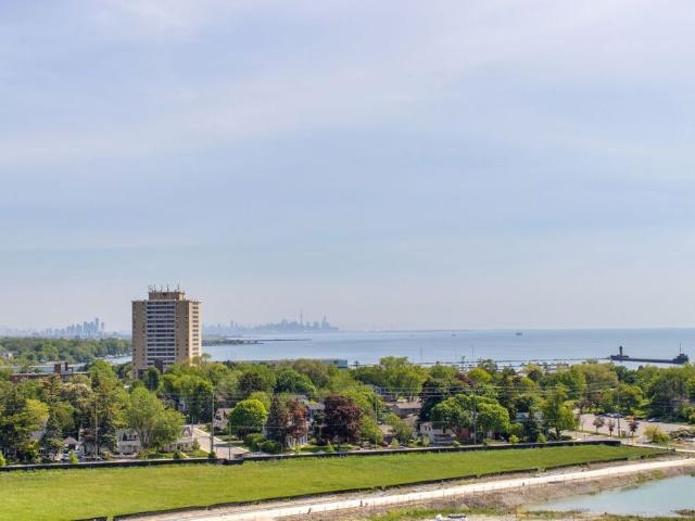 For Lease 251 Masonry Way Unit# 912, Mississauga, Ontario