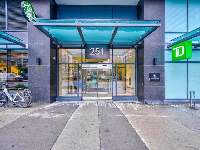 For Lease 251 Jarvis Street Unit# 823, Toronto, Ontario