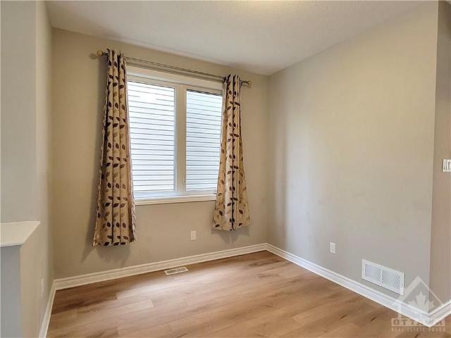 For Lease 251 SADDLEBACK Crescent, Kanata, Ontario