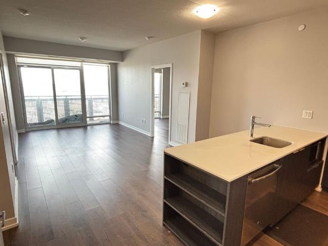 For Lease 2520 eglinton Avenue Unit# 1212, Mississauga, Ontario
