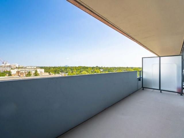For Lease 2525 Bathurst Street Unit# 811, Toronto, Ontario