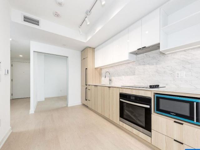 For Lease 252 Church Street Unit# 4805 A, Toronto, Ontario