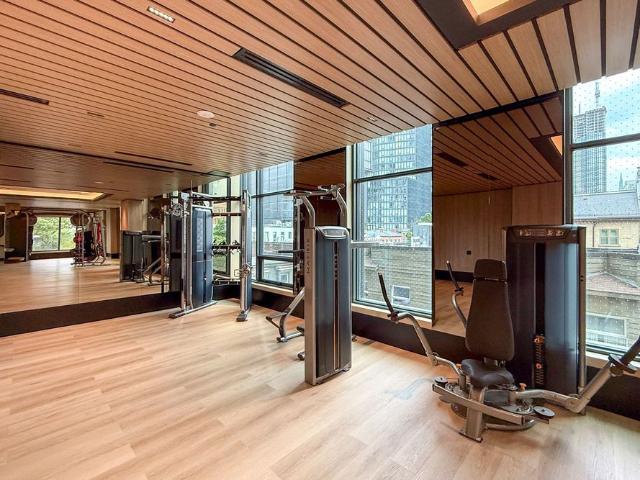 For Lease 252 Church Street Unit# 4805, Toronto, Ontario
