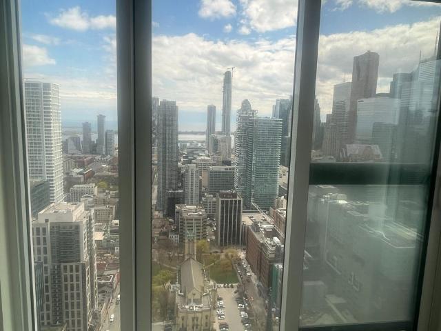 For Lease 252 Church Street Unit# 5015, Toronto, Ontario
