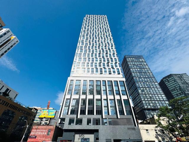 For Lease 252 Church Street Unit# 5106, Toronto, Ontario