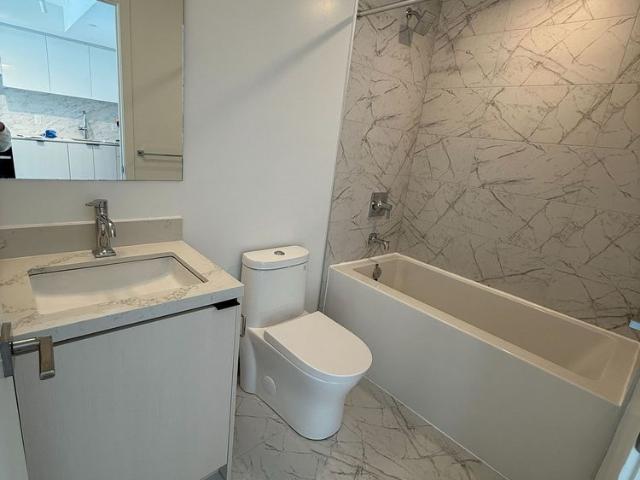 For Lease 252 Church Street Unit# 1517, Toronto, Ontario