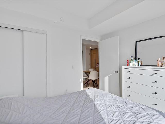 For Lease 252 Church Street Unit# 2817, Toronto, Ontario