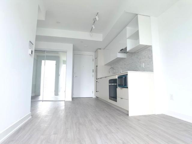 For Lease 252 Church Street Unit# 3017, Toronto, Ontario