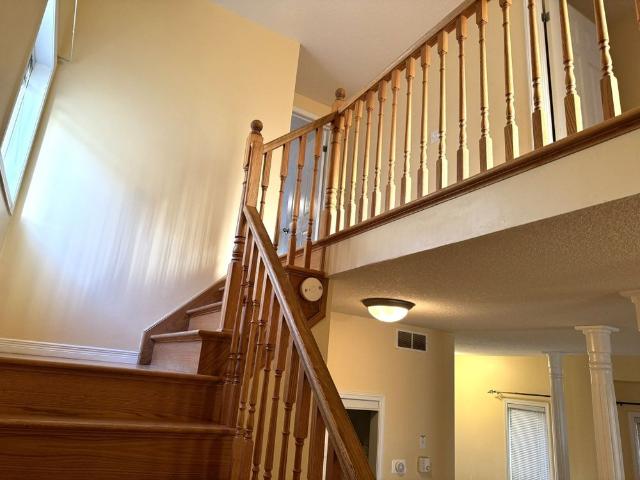 For Lease 252 LEMON GRASS Crescent, Kitchener, Ontario