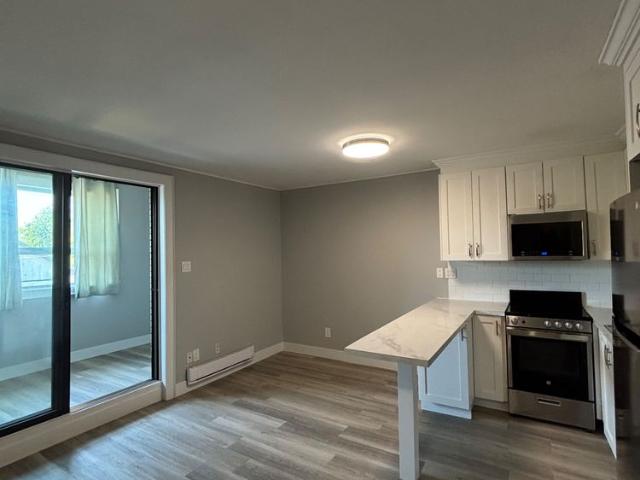 For Lease 253 Augusta Avenue Unit# 3, Toronto, Ontario