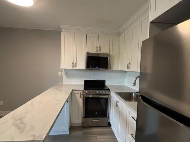 For Lease 253 Augusta Avenue Unit# 3, Toronto, Ontario