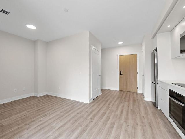 For Lease 25 Cordova Avenue Unit# 1210, Toronto, Ontario
