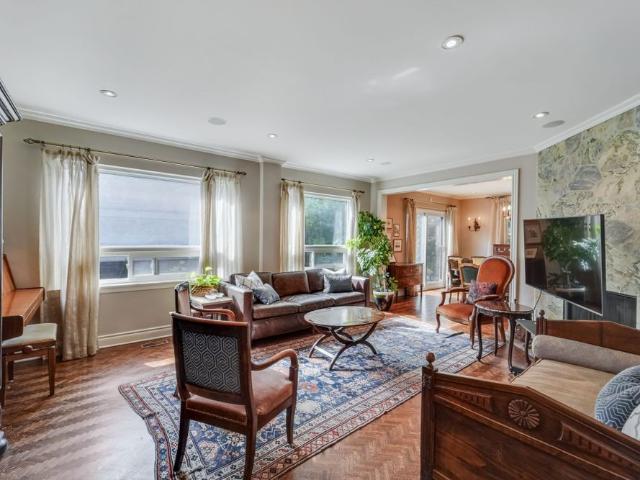 For Lease 25 Clarendon Avenue, Toronto, Ontario