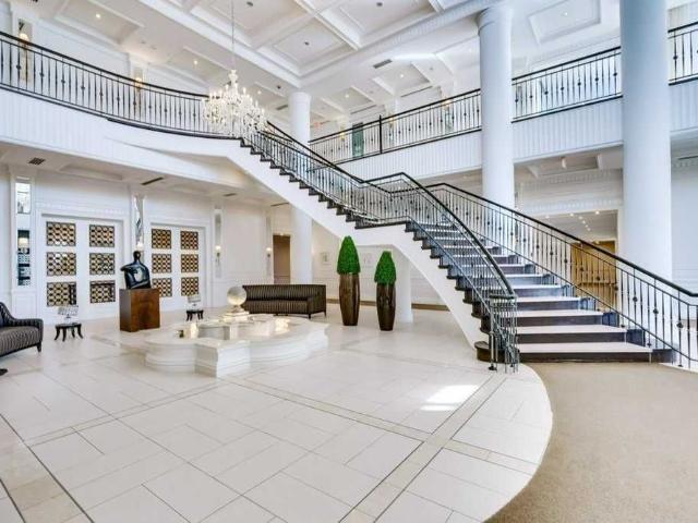 For Lease 25 Greenview Avenue Unit# 1026, Toronto, Ontario