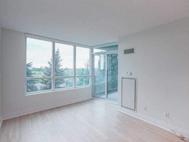 For Lease 25 Greenview Avenue Unit# 516, Toronto, Ontario