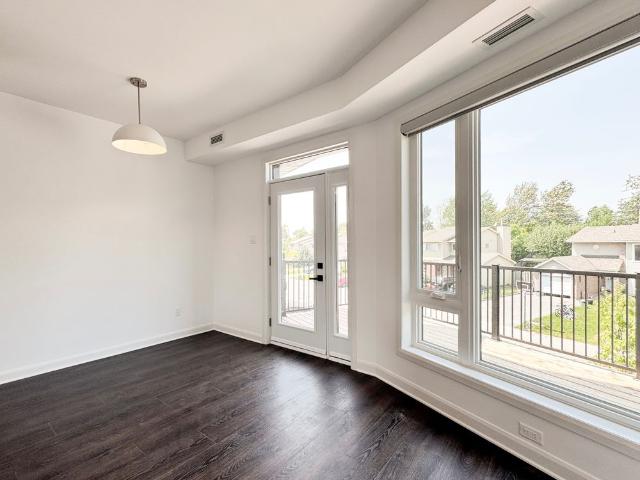 For Lease 25 Fair Oaks Crescent Unit# E, South of Baseline to Knoxdale, Ontario