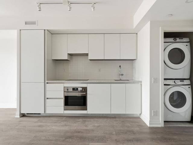 For Lease 25 Frederick Todd Way Unit# 508, Toronto, Ontario