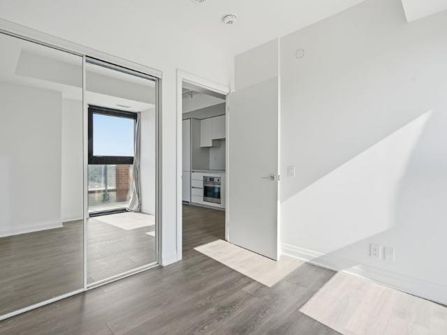 For Lease 25 Frederick Todd Way Unit# 904, Toronto, Ontario