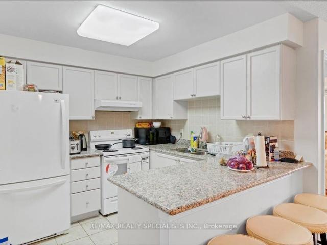 For Lease 25 Kingsbridge Garden Circle Unit# 1720, Mississauga, Ontario