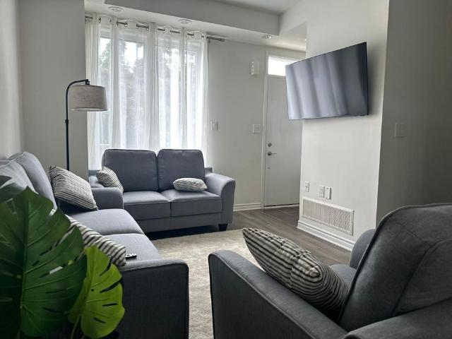 For Lease 25 Heron Park Place Unit# 3, Toronto, Ontario