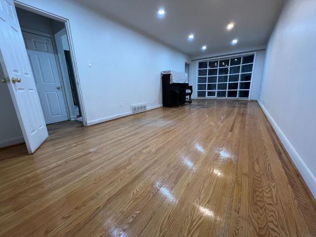 For Lease 25 Linelle Street Unit# Upstairs, Toronto, Ontario