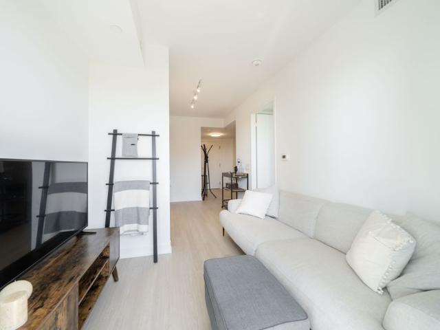 For Lease 25 St Dennis Drive Unit# 607, Toronto, Ontario