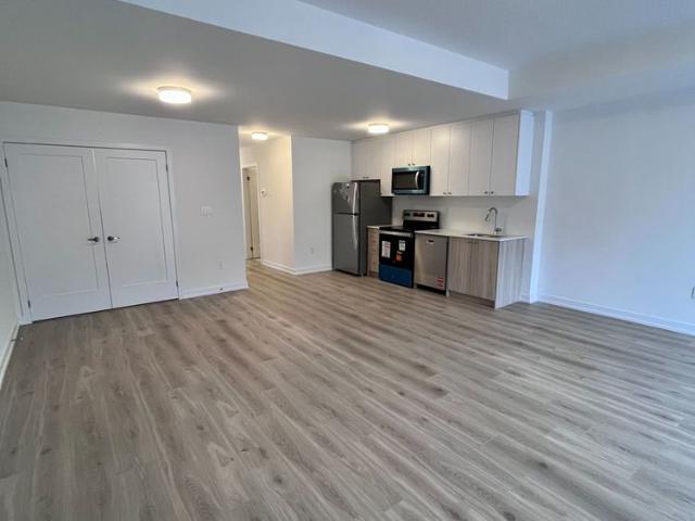 For Lease 25 Palace Street Unit# Q16, Kitchener, Ontario