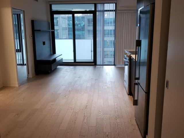 For Lease 25 Richmond Street Unit# 1209, Toronto, Ontario
