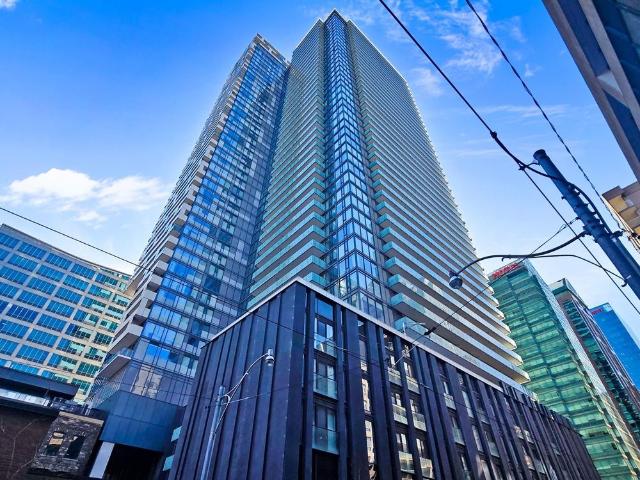 For Lease 25 Richmond Street Unit# 1702, Toronto, Ontario