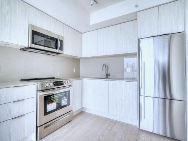 For Lease 25 Richmond Street Unit# 2016, Toronto, Ontario