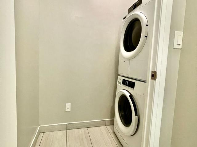 For Lease 25 Water Walk Drive Unit# 202, Markham, Ontario