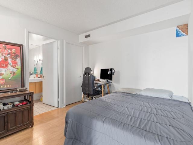 For Lease 25 Telegram Mews Unit# 3711, Toronto, Ontario