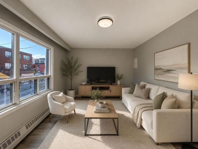 For Lease 265 Augusta Avenue Unit# 2, Toronto, Ontario