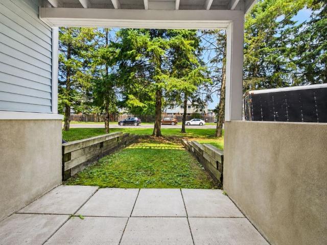For Lease 266 LORRY GREENBERG Drive Unit# 9, Hunt Club South Keys and Area, Ontario